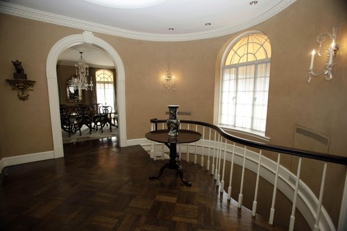 Penthouse Foyer