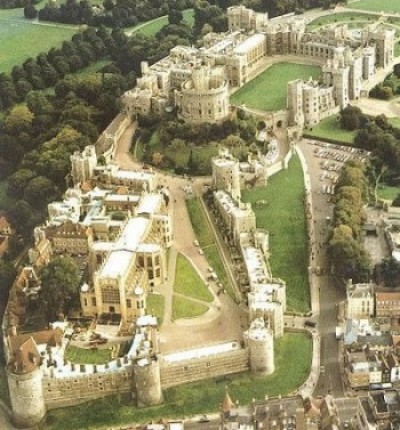 Windsor Castle- Queen Elizabeth