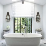 Bathroom-Decorated-in-White