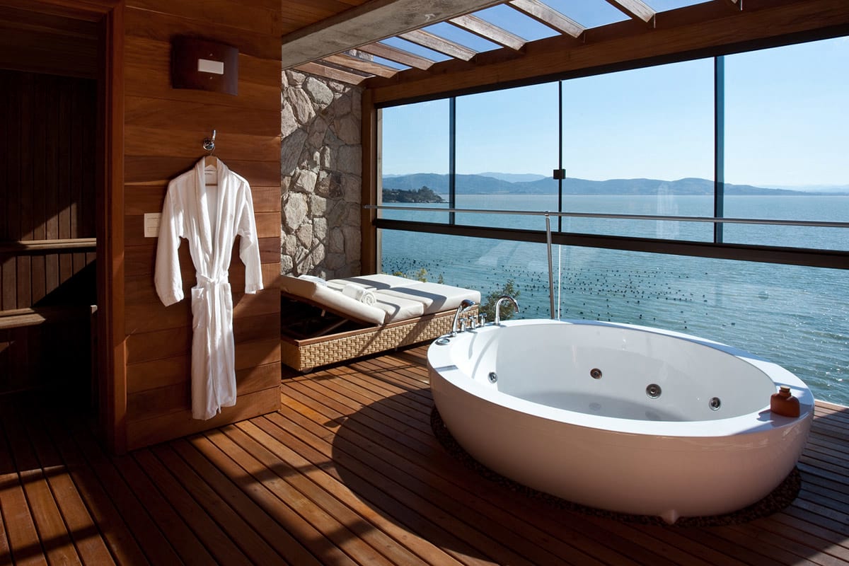 The Best Hotel Bathtub Views Abode
