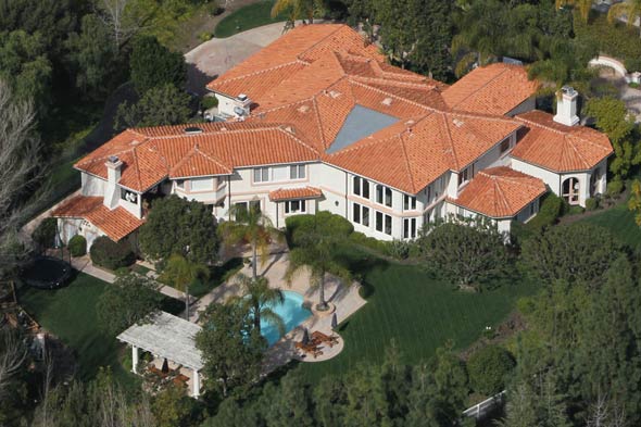 Kardashian-Jenner Home