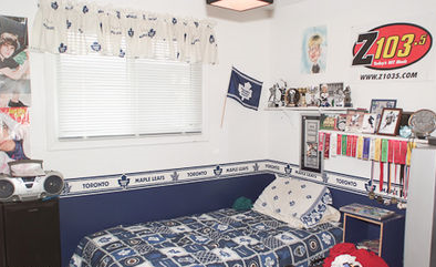 Justin Bieber Maple Leafs Bedroom