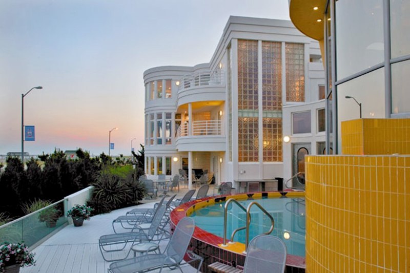 Ocean-Mansion-Pool