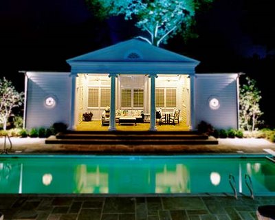 romantic-outdoor-pool-house